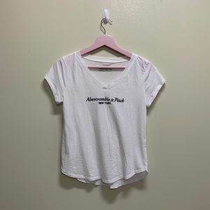 Fairly new soft white basic Abercrombie and fitch tee, super comfy and light.